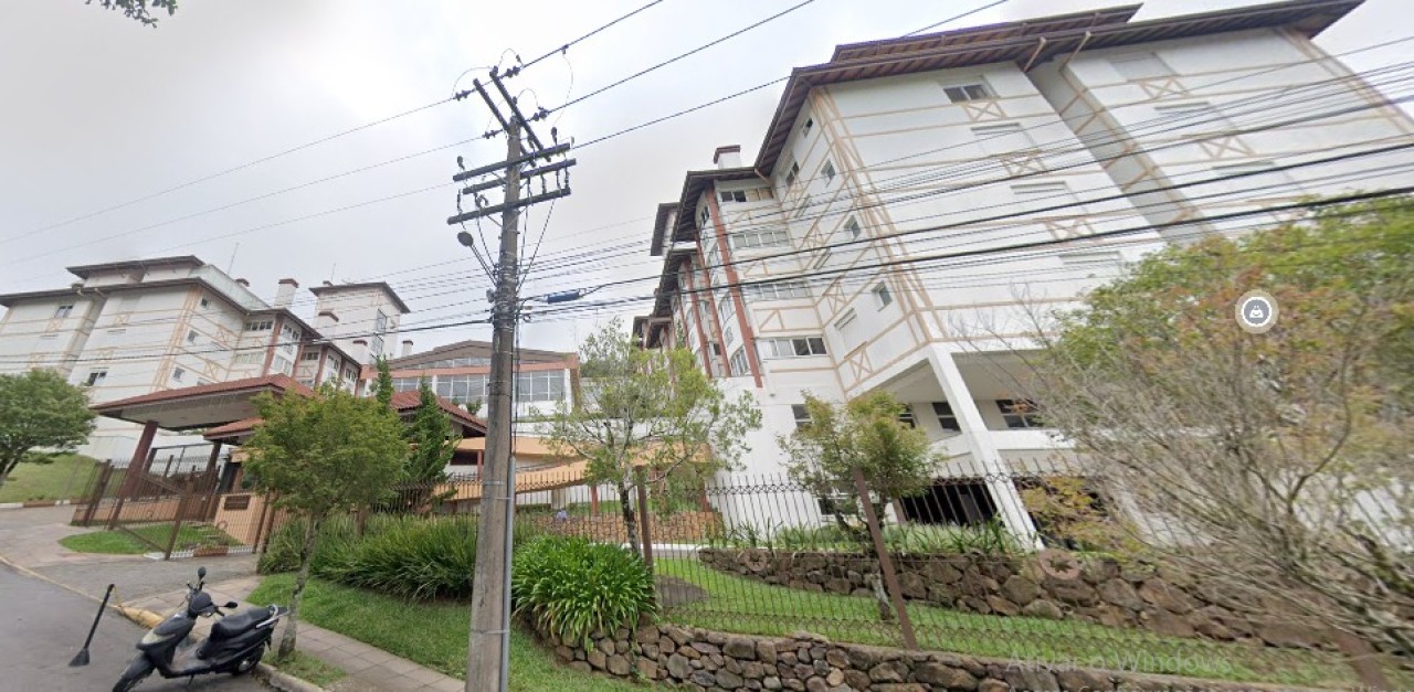 APARTAMENTO N° 311 DO BLOCO II DO EDIFÍCIO RESIDENCIAL E COMERCIAL GRAMADO VILLAGE E BOX DE GARAGEM N° 32, EM GRAMADO/RS