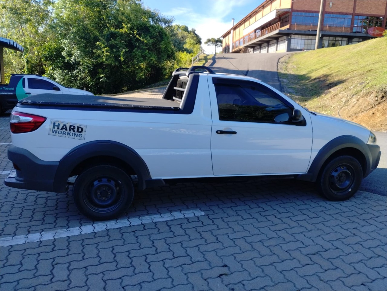 FIAT/STRADA WORKING PLACA IXA0547, ANO/MODELO 2015/2016 E COR BRANCA