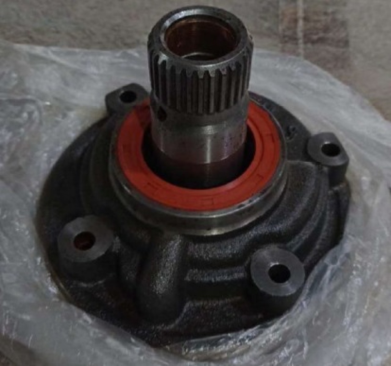 BOMBA DO TORQUE DA RETRO NEW HOLLAND FIAT 80.2 REFERÊNCIA 9968311