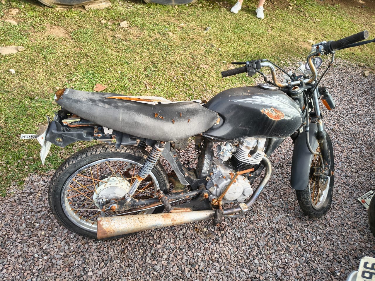 HONDA/CG 125 TITAN ES, Ano/modelo: 2004/2004, Placa: ILQ4800, Cor: Preta