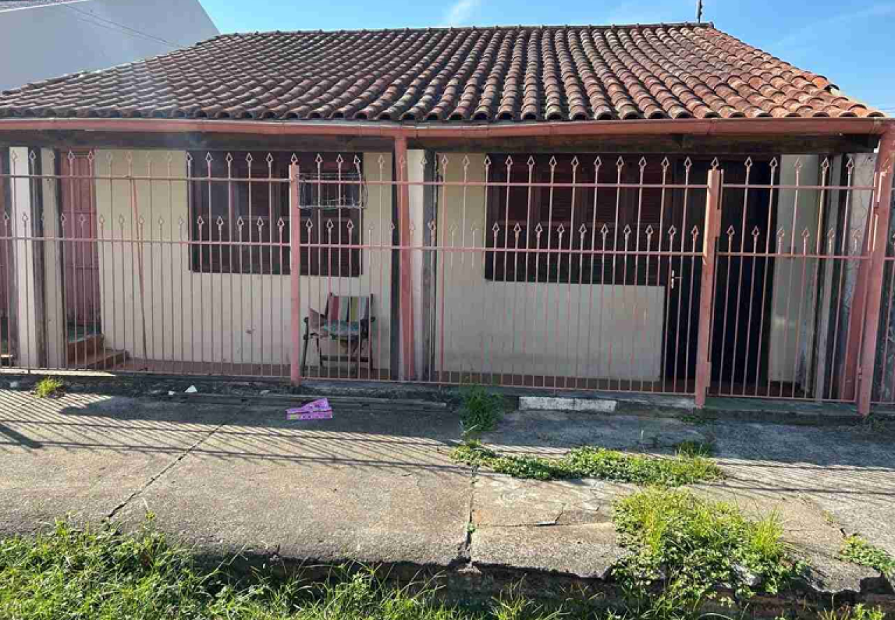 CASA COM TERRENO DE 170,00M² EM ROSÁRIO DO SUL/RS